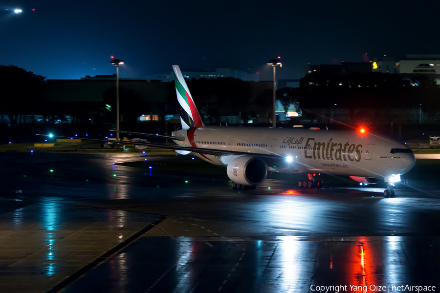 Emirates Boeing 777-31H(ER) (A6-EGV) | Photo 171834