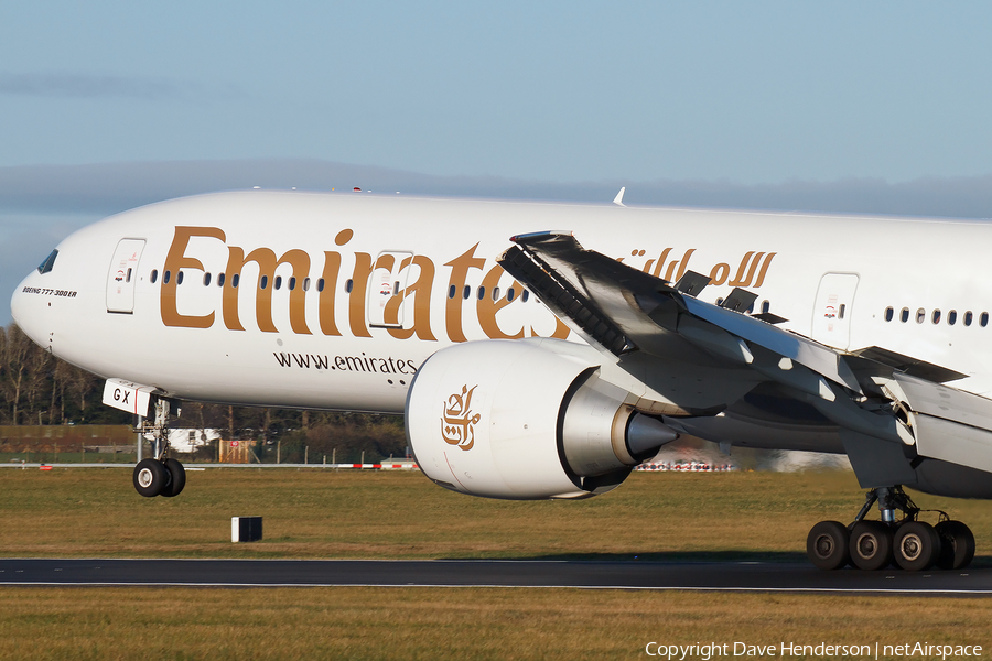 Emirates Boeing 777-31H(ER) (A6-EGX) | Photo 16911