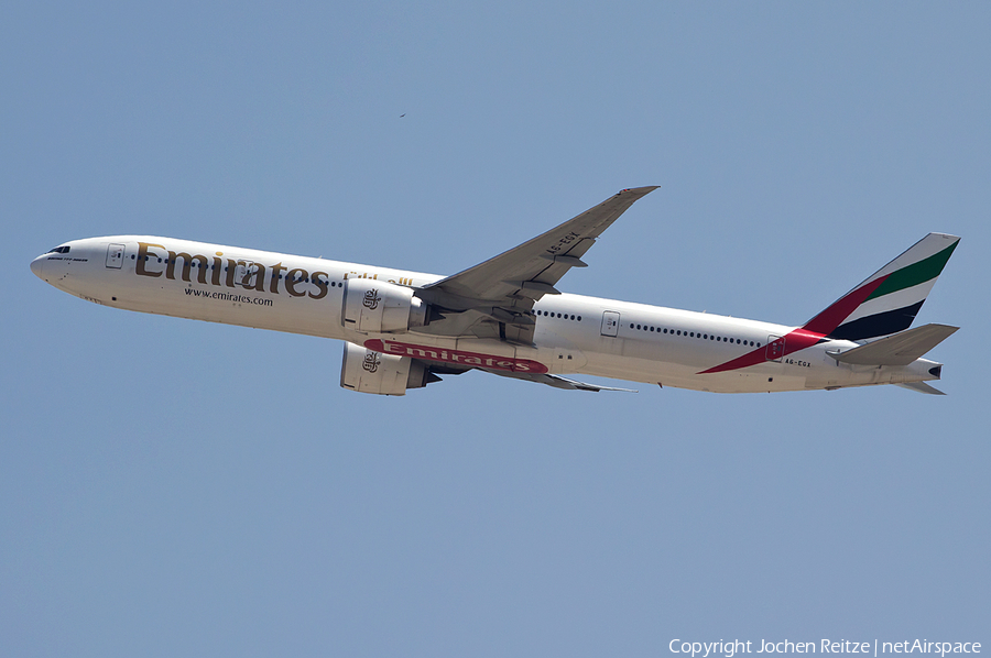 Emirates Boeing 777-31H(ER) (A6-EGX) | Photo 48541