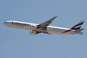 Emirates Boeing 777-31H(ER) (A6-EGX) at  Dubai - International, United Arab Emirates