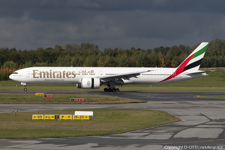 Emirates Boeing 777-31H(ER) (A6-EGX) | Photo 394905
