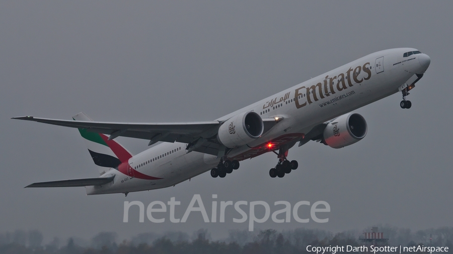 Emirates Boeing 777-31H(ER) (A6-EGY) | Photo 224213
