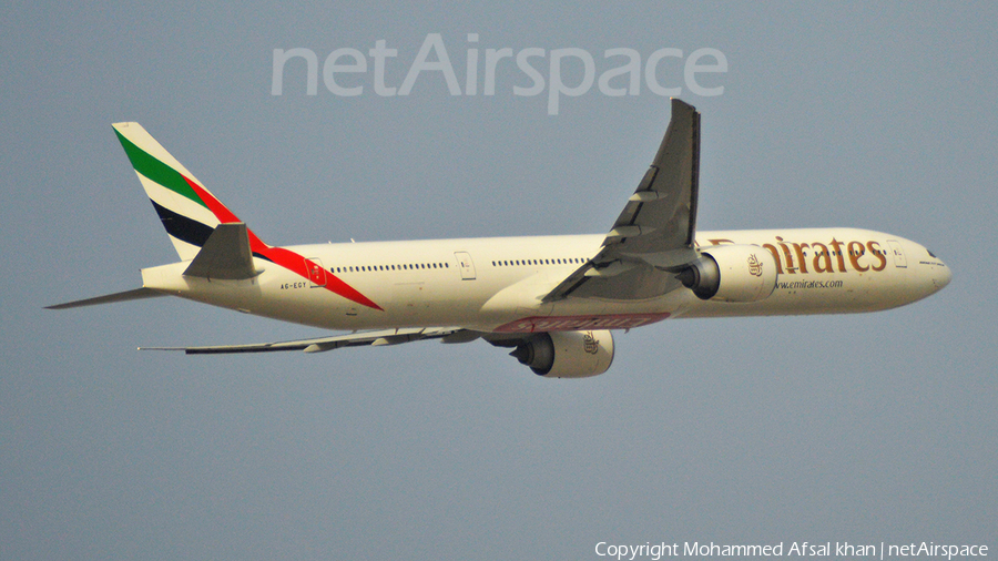 Emirates Boeing 777-31H(ER) (A6-EGY) | Photo 117022