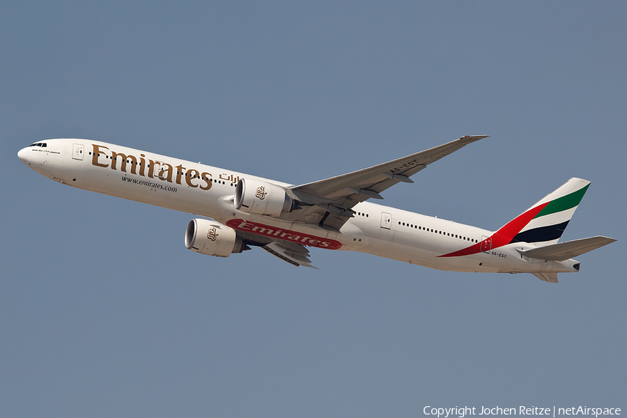 Emirates Boeing 777-31H(ER) (A6-EGY) | Photo 48767