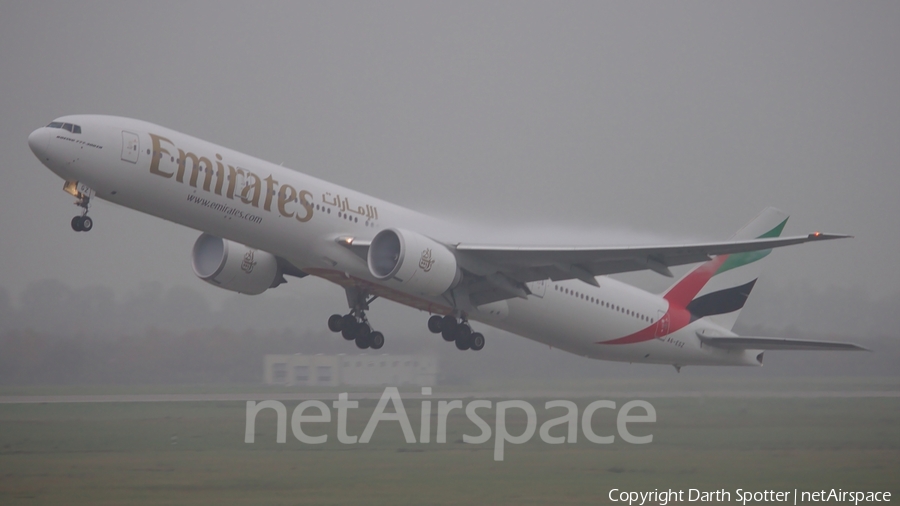 Emirates Boeing 777-31H(ER) (A6-EGZ) | Photo 213335