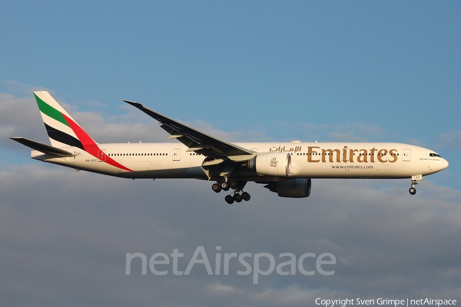 Emirates Boeing 777-31H(ER) (A6-EGZ) | Photo 181631