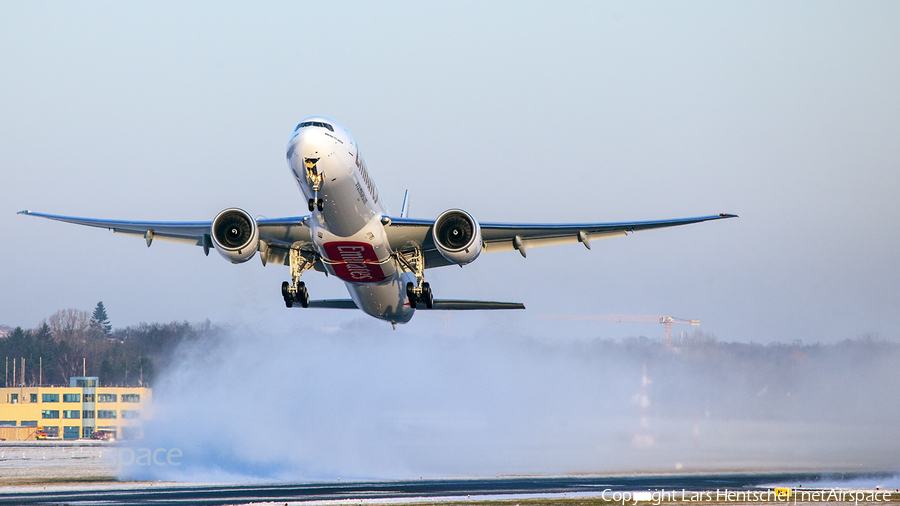 Emirates Boeing 777-31H(ER) (A6-EGZ) | Photo 418578