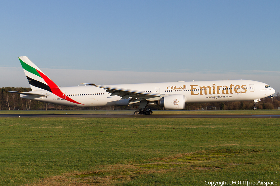 Emirates Boeing 777-31H(ER) (A6-EGZ) | Photo 524166