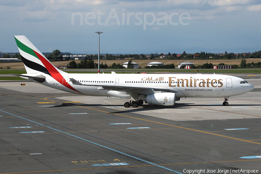 Emirates Airbus A330-243 (A6-EKY) | Photo 441045