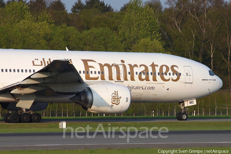 Emirates Boeing 777-21H (A6-EMD) | Photo 25809
