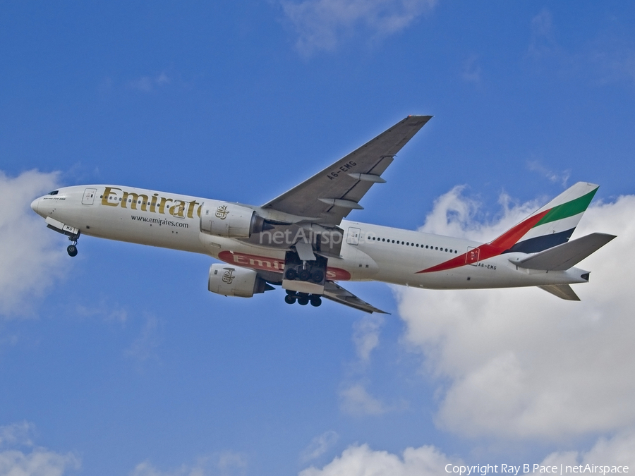 Emirates Boeing 777-21H(ER) (A6-EMG) | Photo 26947