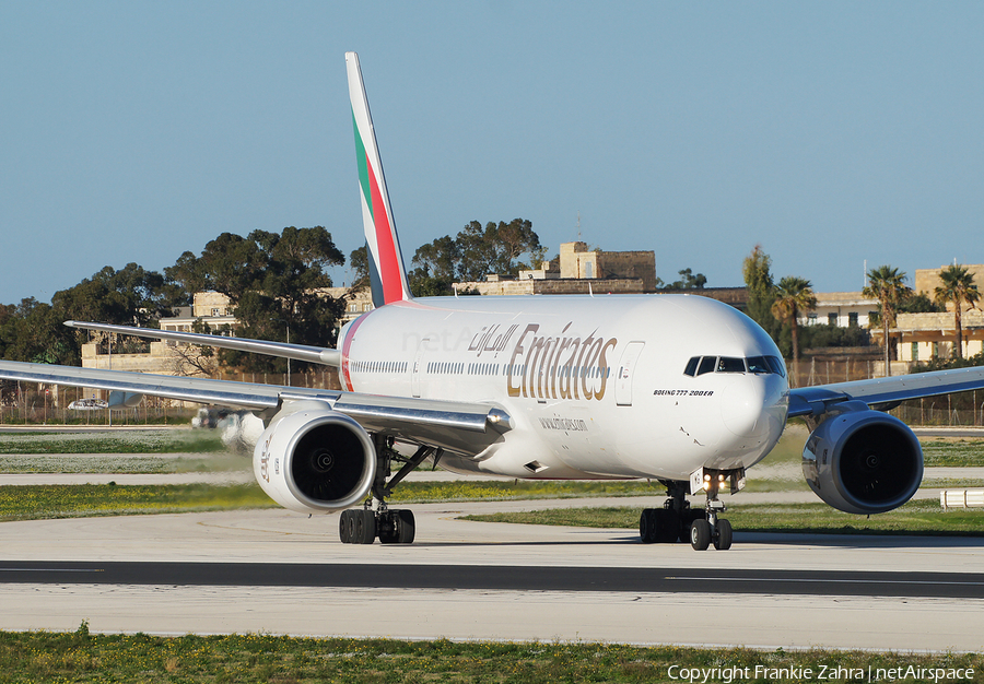 Emirates Boeing 777-21H(ER) (A6-EMG) | Photo 36271