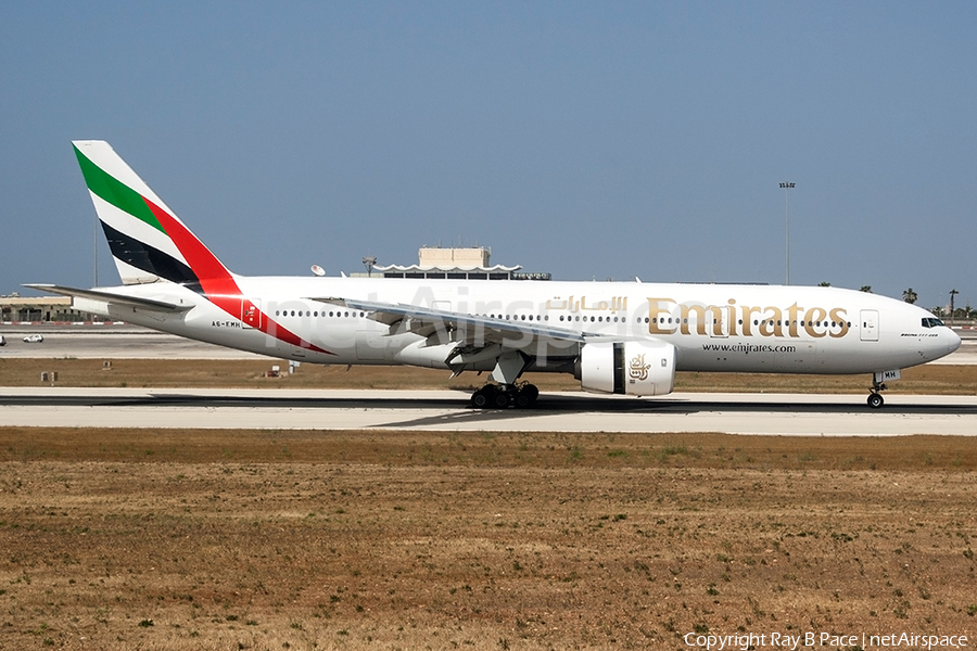 Emirates Boeing 777-21H(ER) (A6-EMH) | Photo 370645