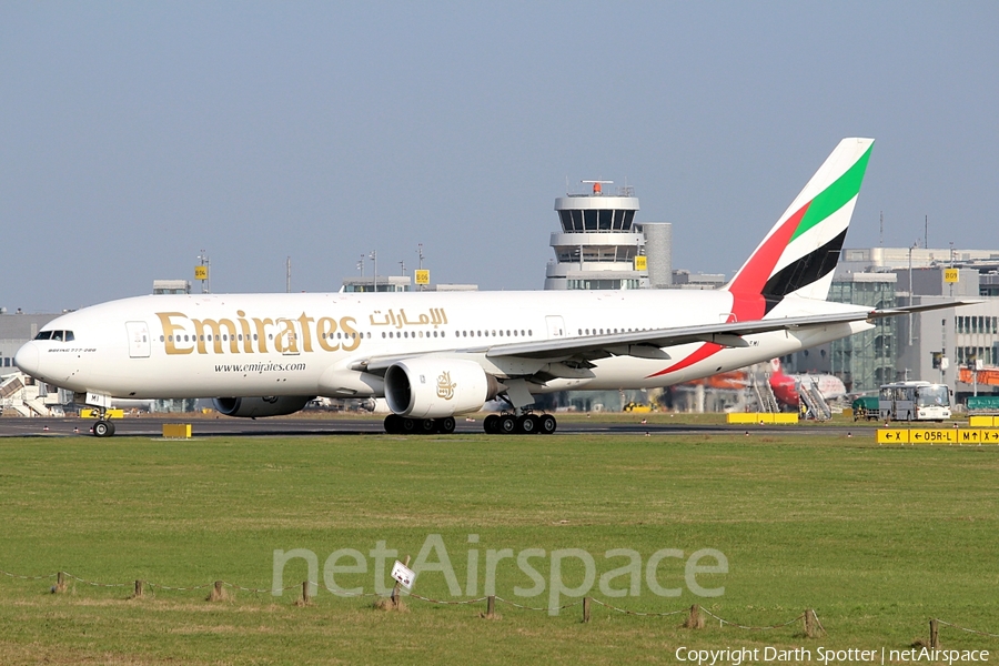 Emirates Boeing 777-21H(ER) (A6-EMI) | Photo 205775