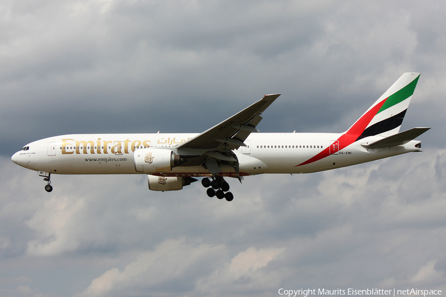 Emirates Boeing 777-21H(ER) (A6-EMI) | Photo 125623