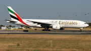 Emirates Boeing 777-21H(ER) (A6-EMJ) at  Lisbon - Portela, Portugal