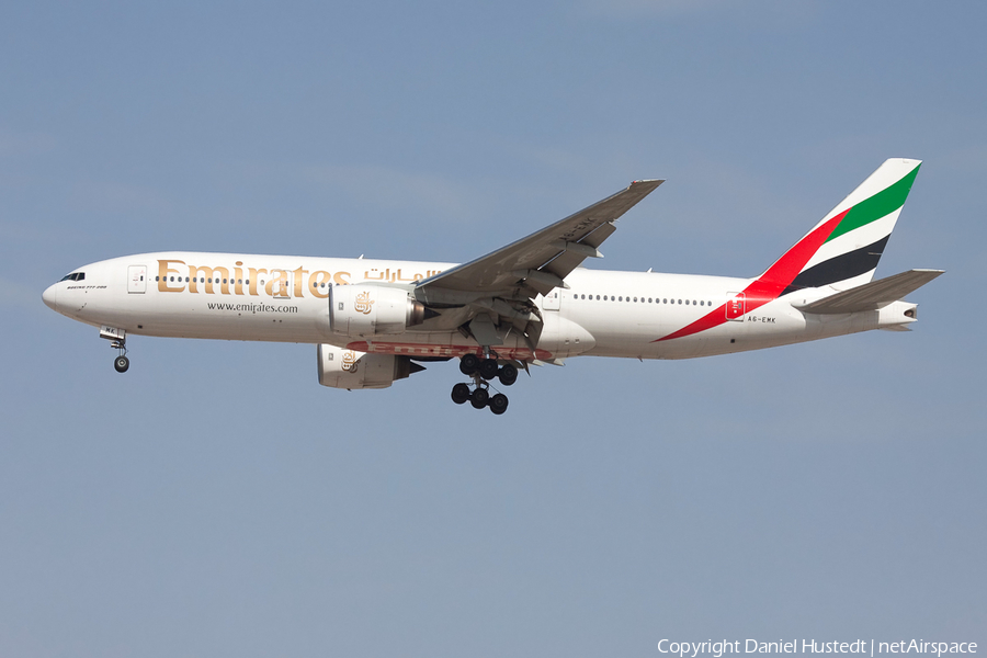 Emirates Boeing 777-21H(ER) (A6-EMK) | Photo 529428