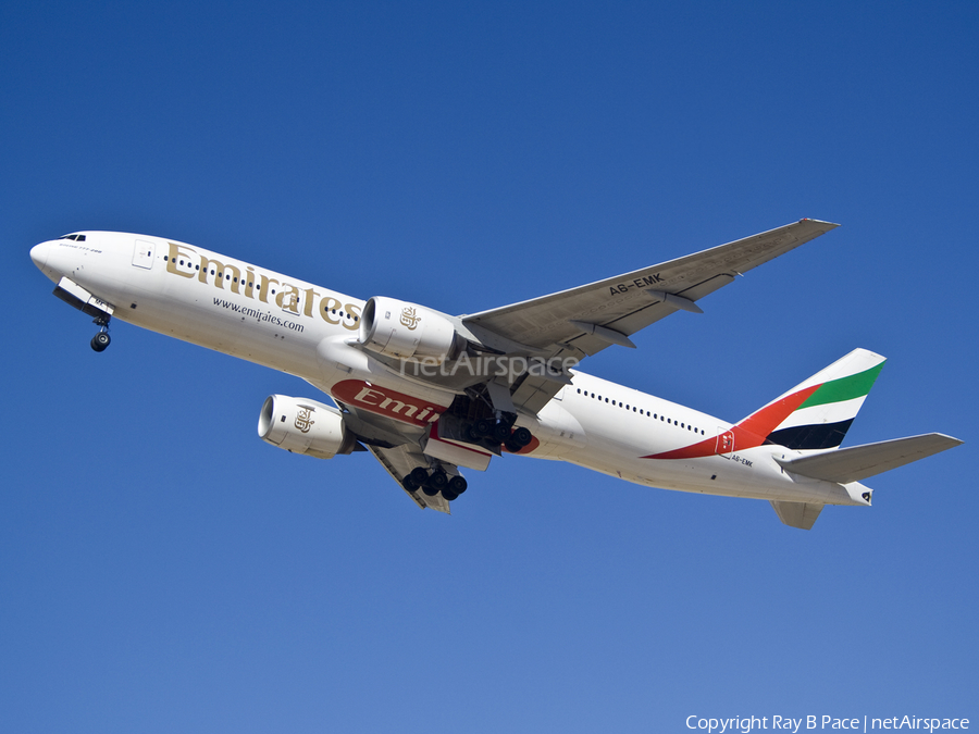 Emirates Boeing 777-21H(ER) (A6-EMK) | Photo 26679