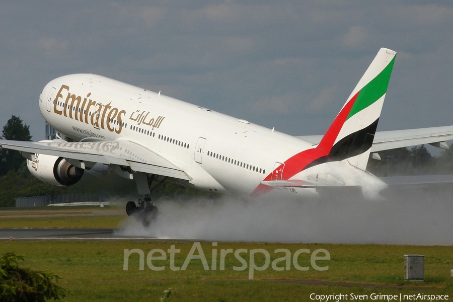 Emirates Boeing 777-21H(ER) (A6-EML) | Photo 15840