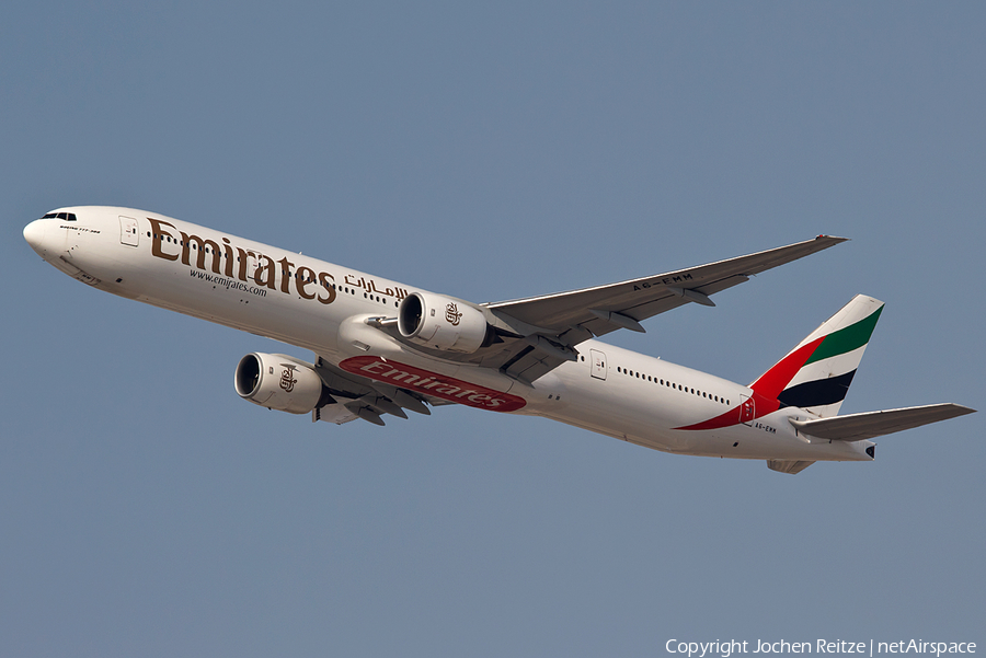 Emirates Boeing 777-31H (A6-EMM) | Photo 48791