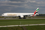 Emirates Boeing 777-31H (A6-EMQ) at  Hamburg - Fuhlsbuettel (Helmut Schmidt), Germany