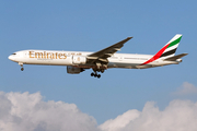 Emirates Boeing 777-31H (A6-EMR) at  Dubai - International, United Arab Emirates