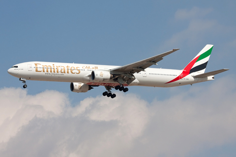 Emirates Boeing 777-31H (A6-EMS) at  Dubai - International, United Arab Emirates