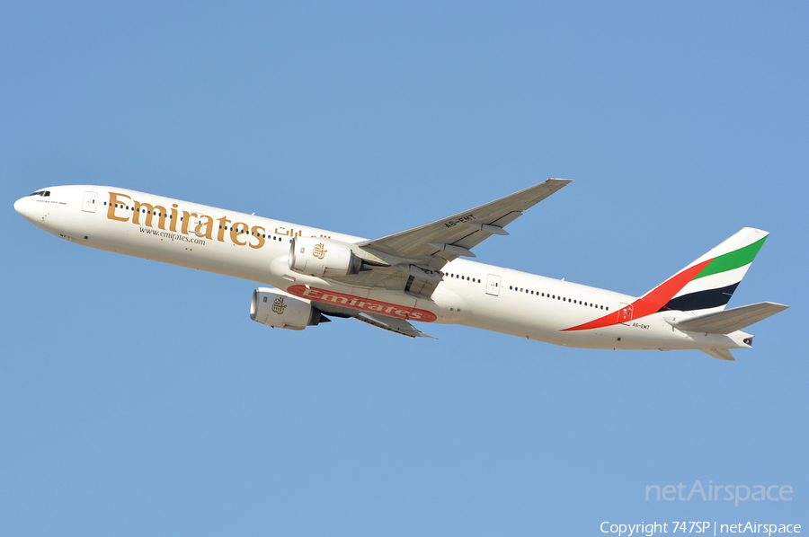 Emirates Boeing 777-31H(ER) (A6-EMT) | Photo 46299