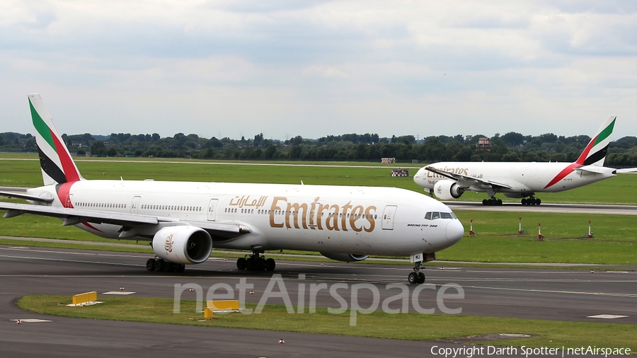 Emirates Boeing 777-31H (A6-EMU) | Photo 206766