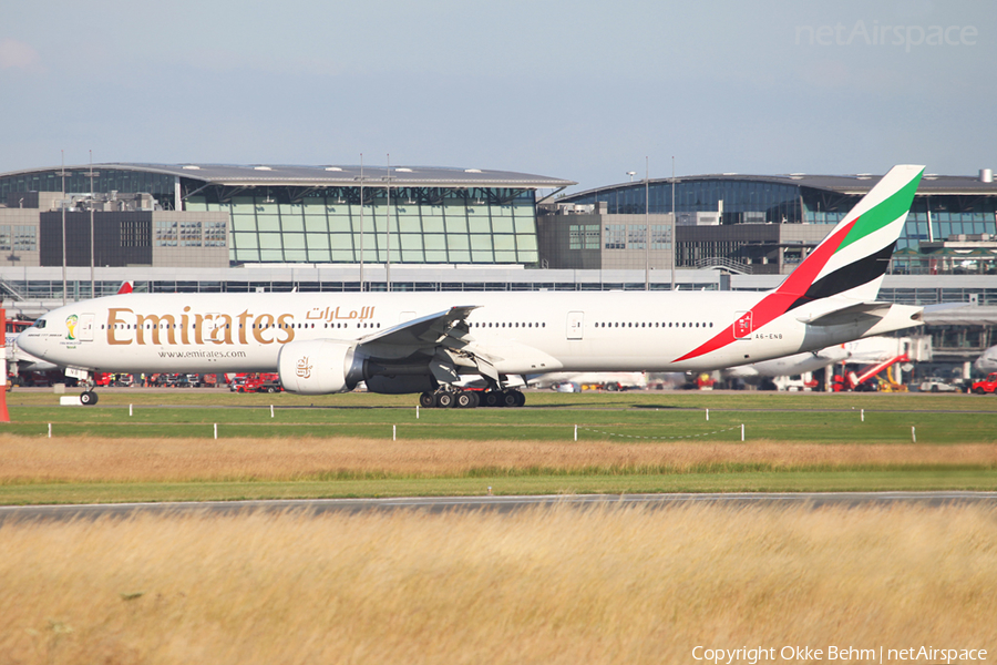 Emirates Boeing 777-31H(ER) (A6-ENB) | Photo 52308