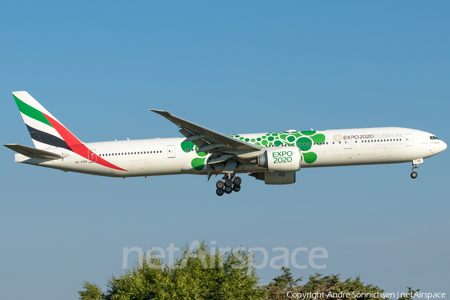 Emirates Boeing 777-31H(ER) (A6-ENB) | Photo 251892