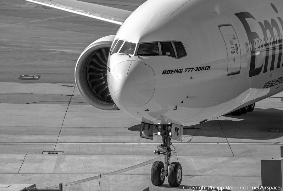 Emirates Boeing 777-31H(ER) (A6-ENC) | Photo 88672