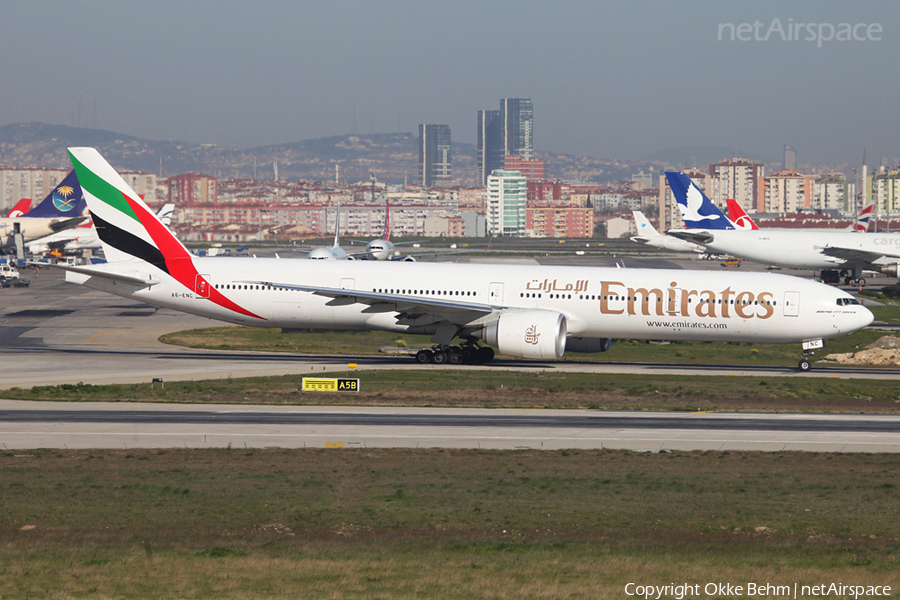 Emirates Boeing 777-31H(ER) (A6-ENC) | Photo 43888