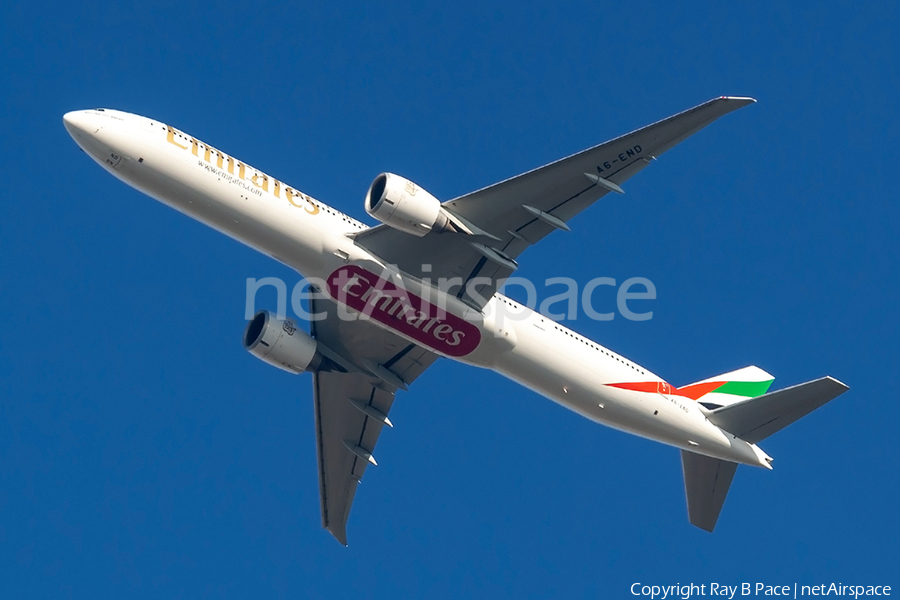 Emirates Boeing 777-31H(ER) (A6-END) | Photo 489997