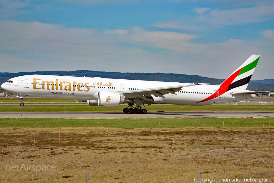 Emirates Boeing 777-31H(ER) (A6-ENE) | Photo 320370