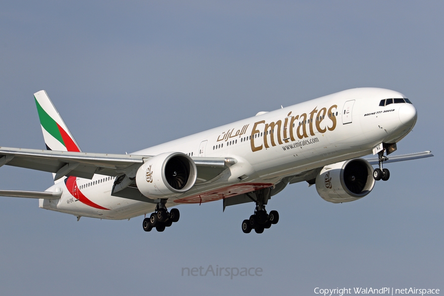 Emirates Boeing 777-31H(ER) (A6-ENE) | Photo 474651