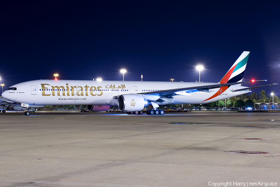 Emirates Boeing 777-31H(ER) (A6-ENF) | Photo 289334