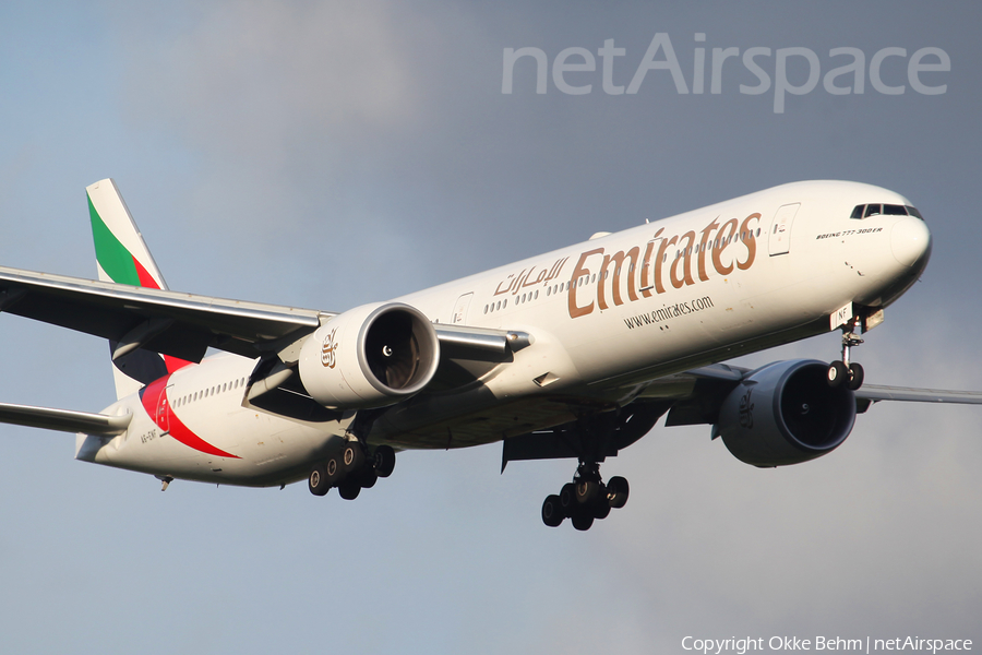 Emirates Boeing 777-31H(ER) (A6-ENF) | Photo 108682