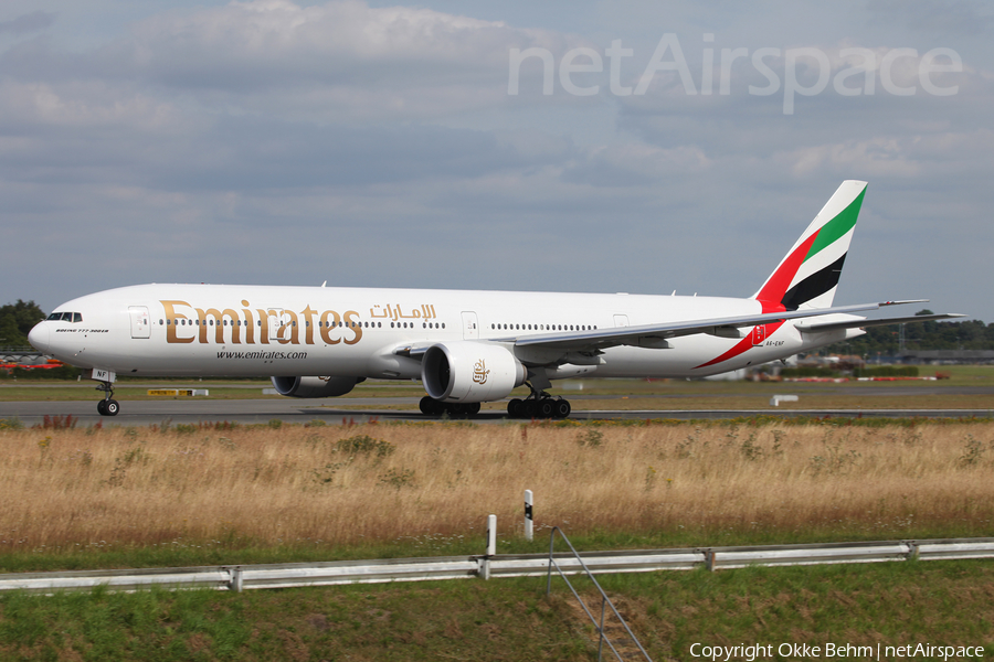 Emirates Boeing 777-31H(ER) (A6-ENF) | Photo 72320