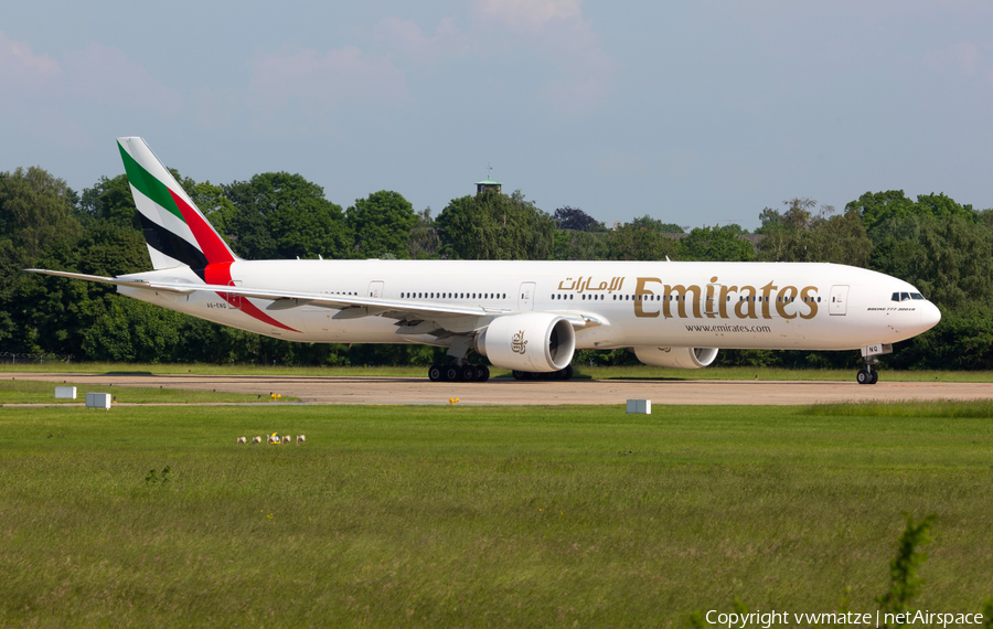 Emirates Boeing 777-31H(ER) (A6-ENG) | Photo 110926