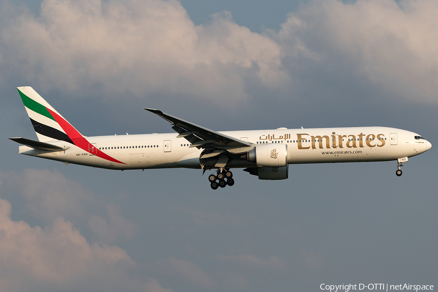 Emirates Boeing 777-31H(ER) (A6-ENG) | Photo 163819