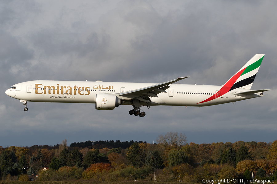 Emirates Boeing 777-31H(ER) (A6-ENG) | Photo 197542
