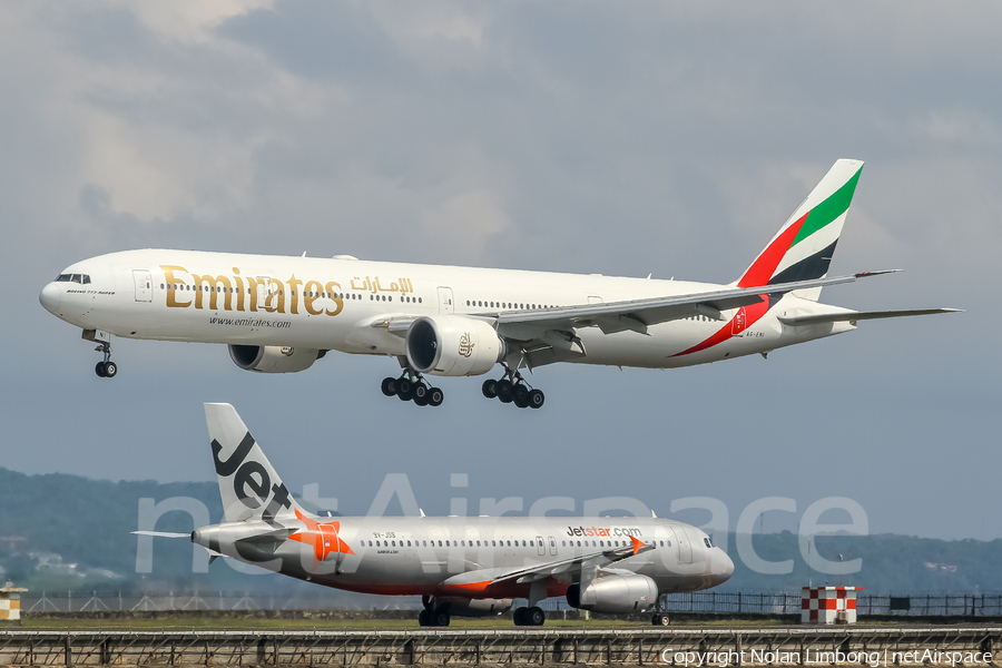 Emirates Boeing 777-31H(ER) (A6-ENI) | Photo 401778