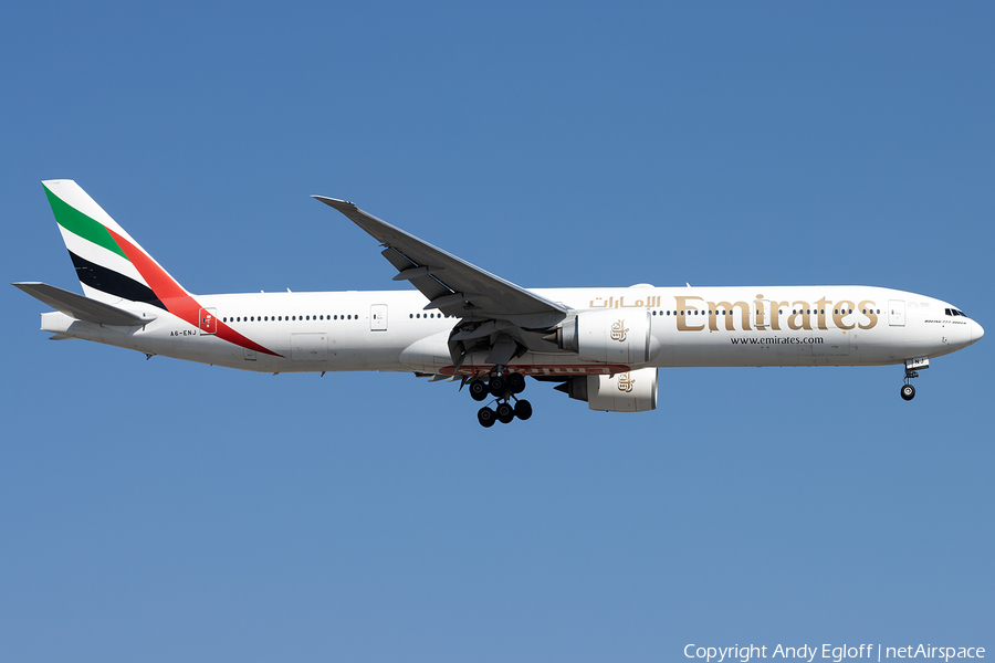 Emirates Boeing 777-31H(ER) (A6-ENJ) | Photo 441181