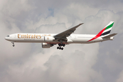 Emirates Boeing 777-31H(ER) (A6-ENJ) at  Dubai - International, United Arab Emirates