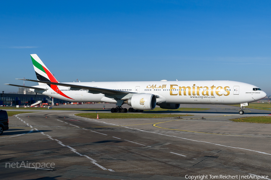 Emirates Boeing 777-31H(ER) (A6-ENJ) | Photo 550593