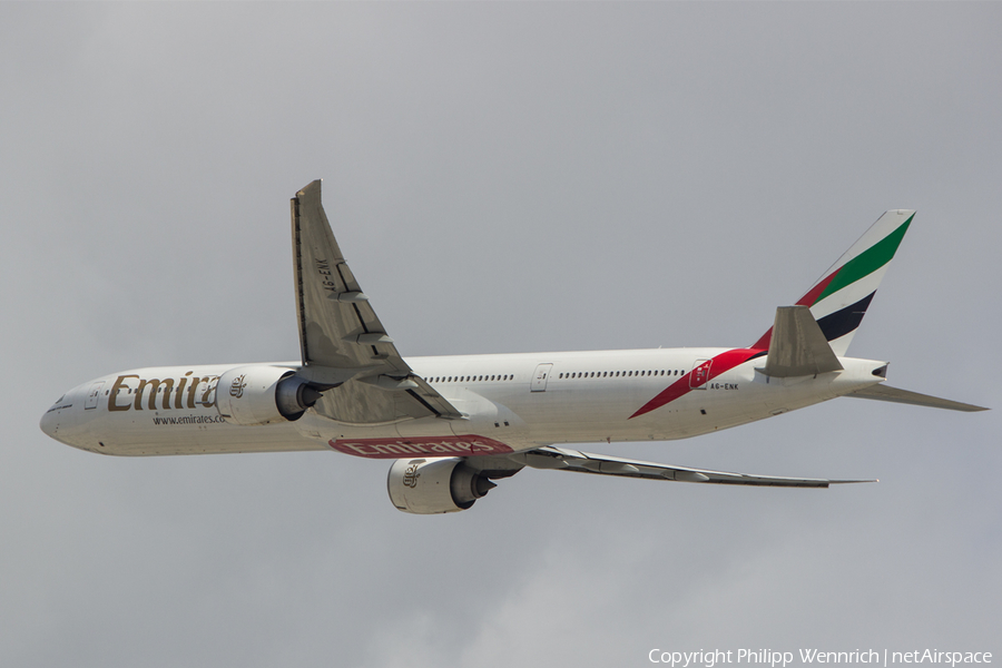 Emirates Boeing 777-31H(ER) (A6-ENK) | Photo 97828