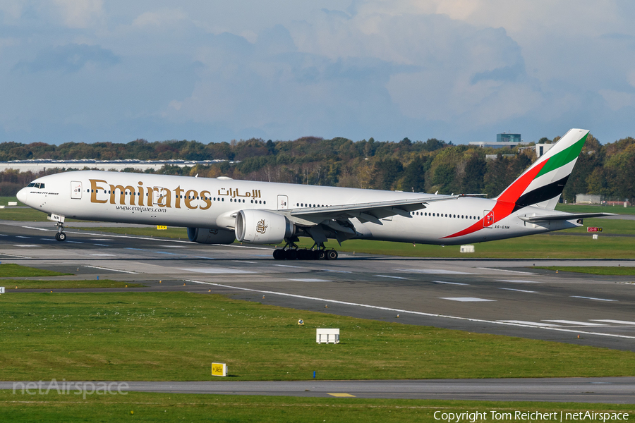 Emirates Boeing 777-31H(ER) (A6-ENM) | Photo 535151