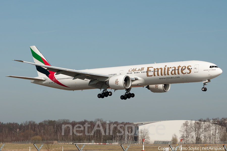 Emirates Boeing 777-31H(ER) (A6-ENN) | Photo 42587