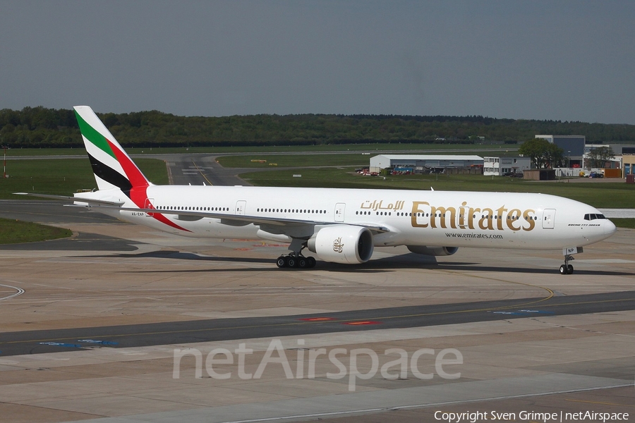 Emirates Boeing 777-31H(ER) (A6-ENP) | Photo 46308